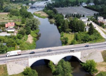 Zlecono projekt poszerzenia mostu na DK10 w Lubiczu