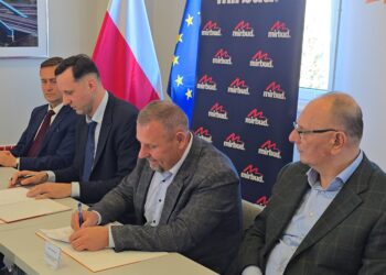 Podpisano umowę na budowę obwodnicy Wschowy i Dębowej Łęki