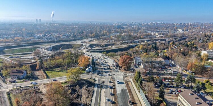Nowy odcinek od węzła Grębałów do węzła Nowa Huta