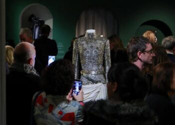 Nowa wystawa o historii ubioru na Zamku Królewskim