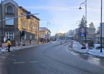 Zima nie wstrzymała robót na DK40 w Głuchołazach