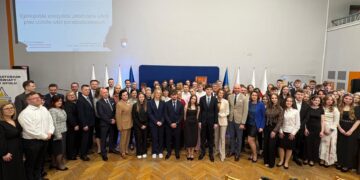 Minister Barbara Nowacka odwiedziła Publiczne Technikum nr 3 w Opolu