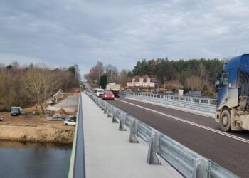 Most przez Narew w rejonie Wizny gotowy