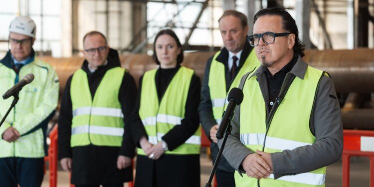 Minister Wojciech Balczun z wizytą w firmie Apator i w Grupie Przemysłowej Baltica