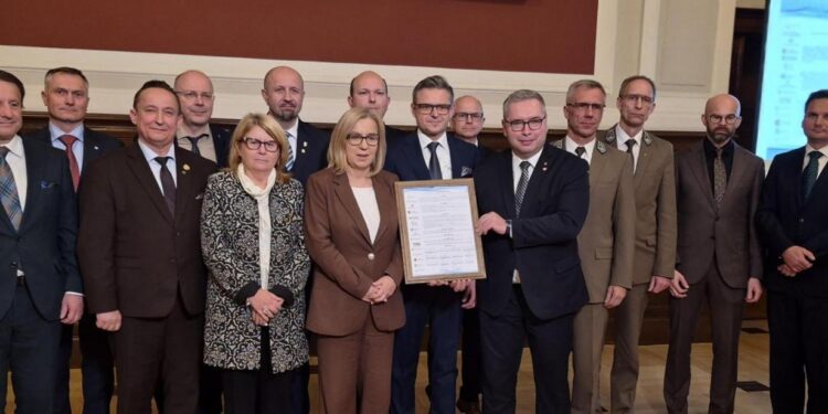 Zobowiązano się do poprawy retencji i bezpieczeństwa wodnego w Wielkopolsce