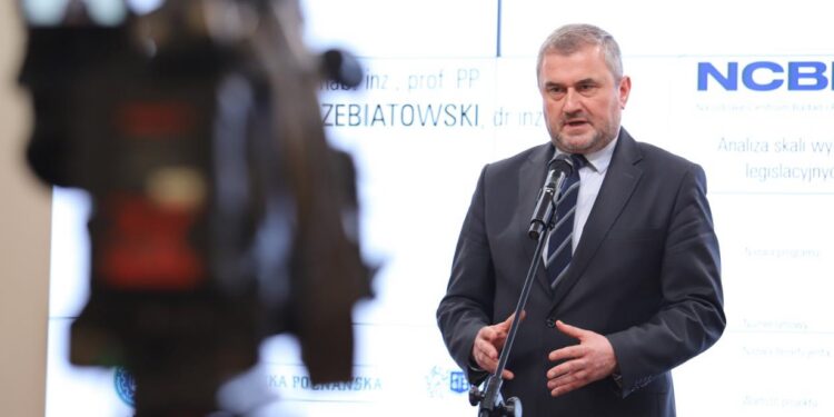 Ponad 10 mln osób w Polsce jest wykluczonych komunikacyjnie